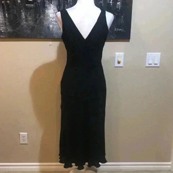 Chadwick’s Black 100% Silk Empire Waist Ruffle Hem Dress-Size 8 - Picture 3 of 11